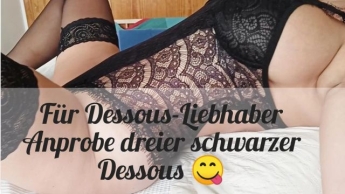 Für Dessous-Liebhaber Anprobe dreier schwarzer Dessous